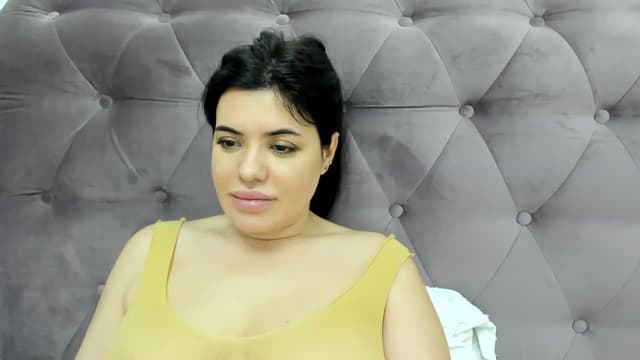 Gallery image thumbnail from Aeena's myfreecams stream on, 01/06/2023, 23:14 image 18 of 20