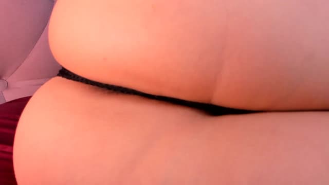 Gallery image thumbnail from Aeena's myfreecams stream on, 05/26/2024, 21:33 image 2 of 20