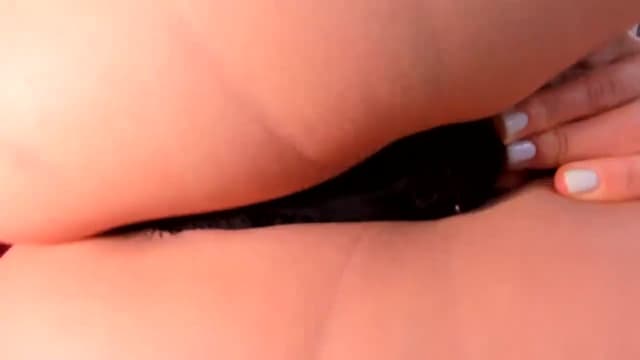 Gallery image thumbnail from Aeena's myfreecams stream on, 05/26/2024, 21:33 image 9 of 20
