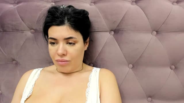 Gallery image thumbnail from Aeena's myfreecams stream on, 05/29/2024, 23:09 image 14 of 20