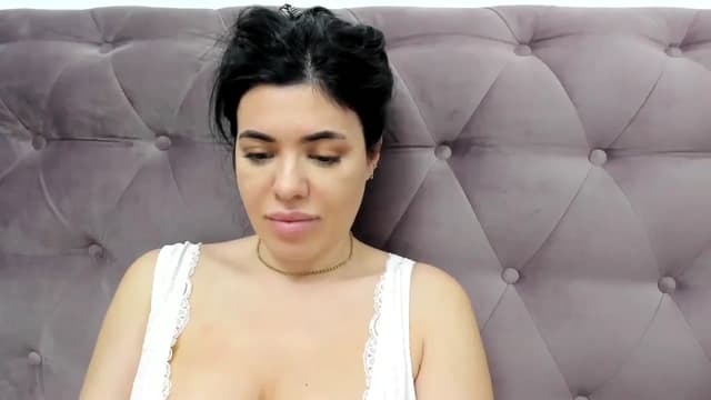 Gallery image thumbnail from Aeena's myfreecams stream on, 05/29/2024, 23:09 image 11 of 20