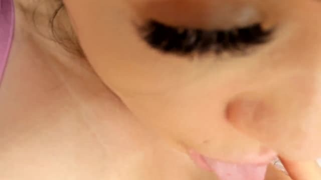 Gallery image thumbnail from Aeena's myfreecams stream on, 06/10/2024, 22:32 image 8 of 20