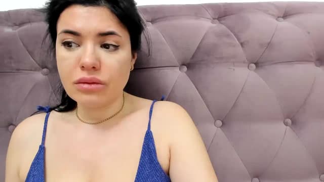 Gallery image thumbnail from Aeena's myfreecams stream on, 08/01/2024, 23:09 image 5 of 20