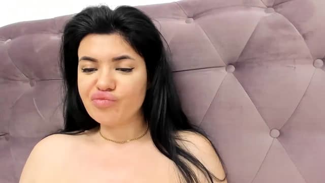 Gallery image thumbnail from Aeena's myfreecams stream on, 08/02/2024, 23:08 image 19 of 20