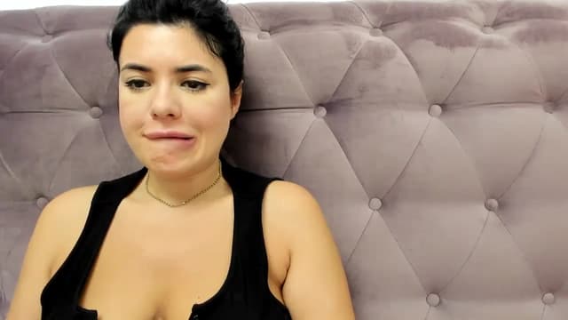 Gallery image thumbnail from Aeena's myfreecams stream on, 09/29/2024, 23:05 image 10 of 20