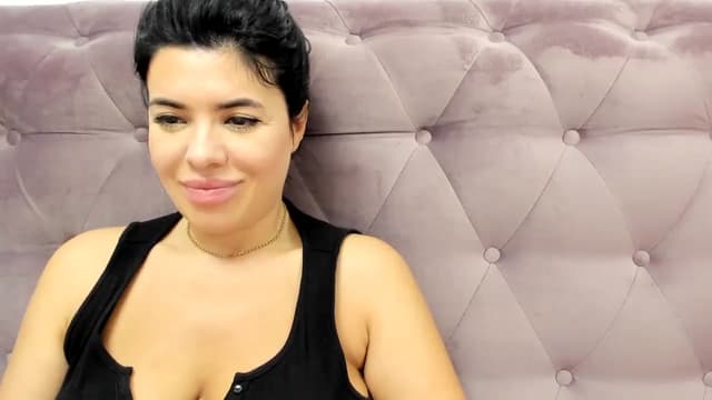 Gallery image thumbnail from Aeena's myfreecams stream on, 09/29/2024, 23:05 image 12 of 20