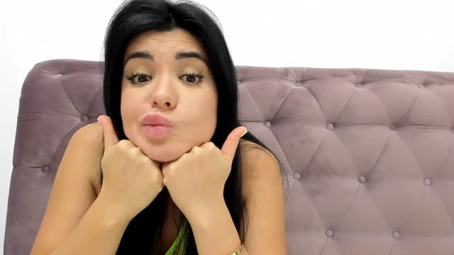 Gallery image thumbnail from Aeena's myfreecams stream on, 11/16/2024, 23:07 image 11 of 20