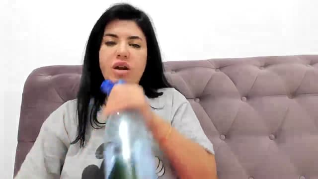 Gallery image thumbnail from Aeena's myfreecams stream on, 02/06/2025, 23:04 image 12 of 20