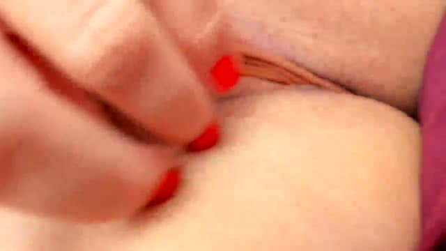 Gallery image thumbnail from Aeena's myfreecams stream on, 02/18/2025, 23:08 image 18 of 20