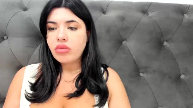 Gallery image thumbnail from Aeena's myfreecams stream on, 03/29/2025, 23:06 image 15 of 20