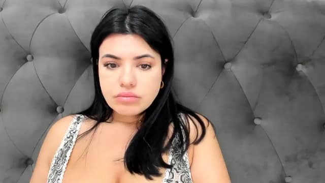 Gallery image thumbnail from Aeena's myfreecams stream on, 04/11/2025, 22:04 image 3 of 20