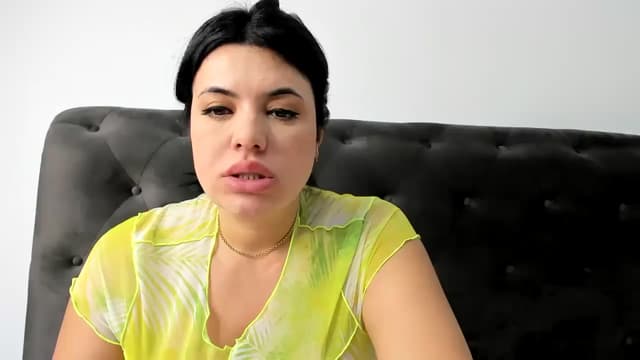 Gallery image thumbnail from Aeena's myfreecams stream on, 04/22/2025, 22:04 image 5 of 20