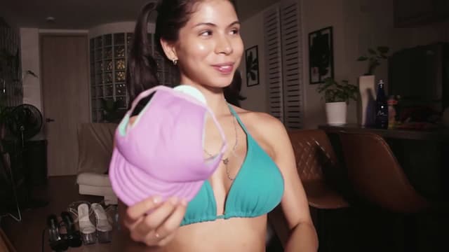 Gallery image thumbnail from Aila_'s myfreecams stream on, 04/26/2025, 04:32 image 11 of 20