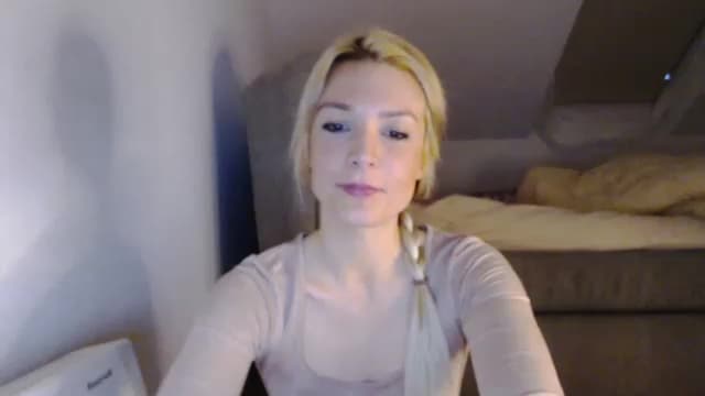 Gallery image thumbnail from Ais__'s myfreecams stream on, 03/19/2023, 16:40 image 1 of 20