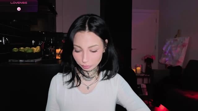 Gallery image thumbnail from Alice's myfreecams stream on, 01/02/2026, 08:39 image 18 of 20