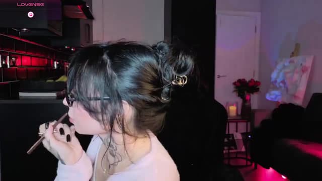 Gallery image thumbnail from Alice's myfreecams stream on, 01/26/2026, 24:00 image 8 of 20
