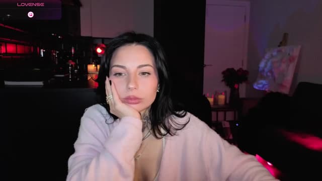 Gallery image thumbnail from Alice's myfreecams stream on, 01/26/2026, 09:27 image 2 of 20