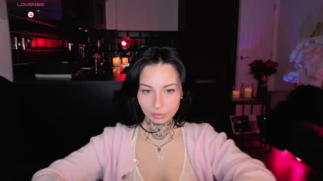 Gallery image thumbnail from Alice's myfreecams stream on, 01/26/2026, 09:27 image 8 of 20