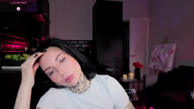 Gallery image thumbnail from Alice's myfreecams stream on, 01/31/2026, 13:22 image 3 of 20