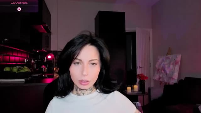 Gallery image thumbnail from Alice's myfreecams stream on, 01/31/2026, 13:22 image 16 of 20