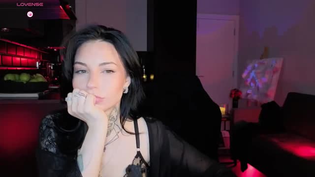 Gallery image thumbnail from Alice's myfreecams stream on, 02/02/2026, 05:06 image 17 of 20