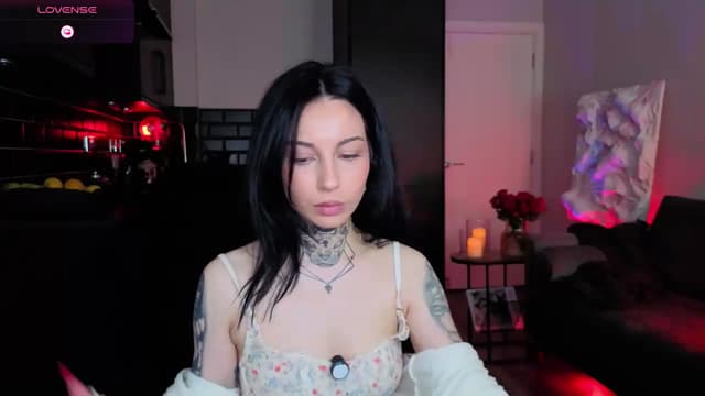 Gallery image thumbnail from Alice's myfreecams stream on, 04/26/2026, 12:13 image 7 of 20