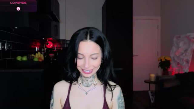 Gallery image thumbnail from Alice's myfreecams stream on, 05/24/2026, 11:01 image 14 of 20