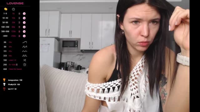 Gallery image thumbnail from Ameli's myfreecams stream on, 03/05/2025, 10:47 image 1 of 20