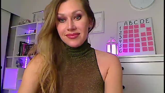 Gallery image thumbnail from Amiri's myfreecams stream on, 02/03/2024, 06:32 image 17 of 20