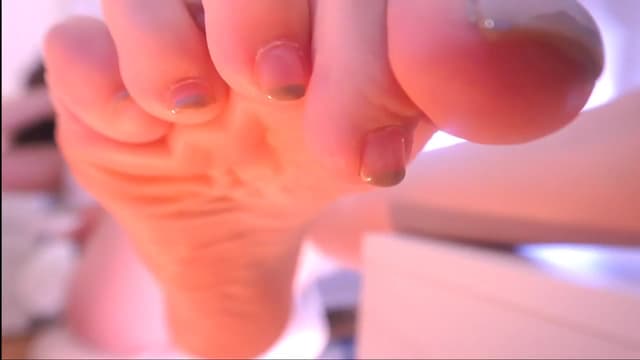Gallery image thumbnail from Anah_'s myfreecams stream on, 04/08/2025, 16:42 image 10 of 20