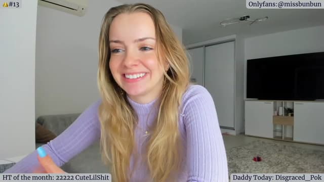 Gallery image thumbnail from Angie's myfreecams stream on, 01/22/2023, 06:05 image 6 of 20