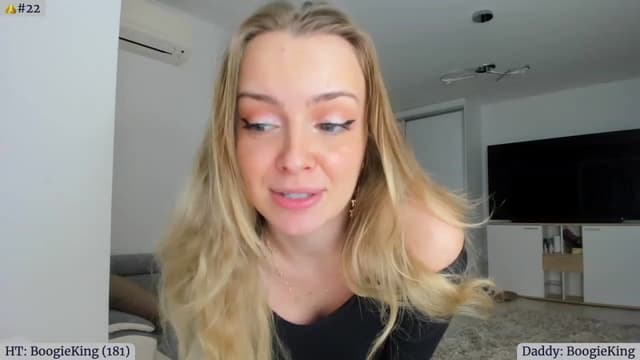 Gallery image thumbnail from Angie's myfreecams stream on, 02/04/2023, 05:05 image 1 of 20