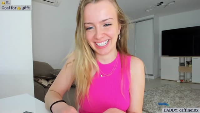 Gallery image thumbnail from Angie's myfreecams stream on, 04/12/2023, 02:42 image 20 of 20