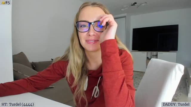 Gallery image thumbnail from Angie's myfreecams stream on, 06/14/2023, 05:47 image 1 of 20