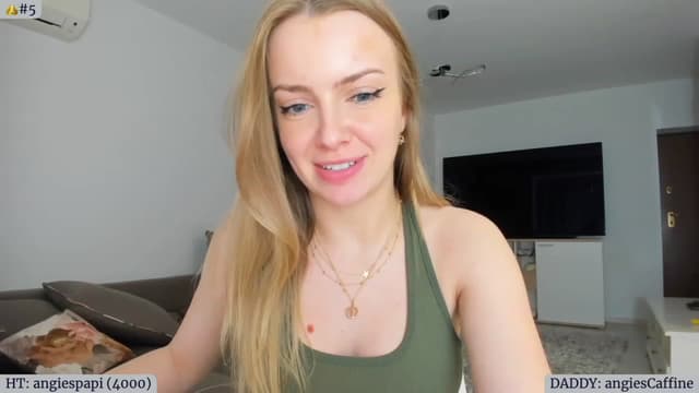 Gallery image thumbnail from Angie's myfreecams stream on, 06/18/2023, 04:25 image 18 of 20