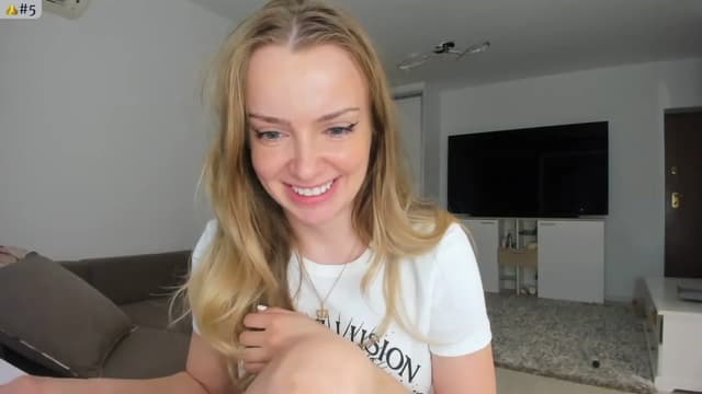 Gallery image thumbnail from Angie's myfreecams stream on, 06/26/2023, 05:47 image 11 of 20