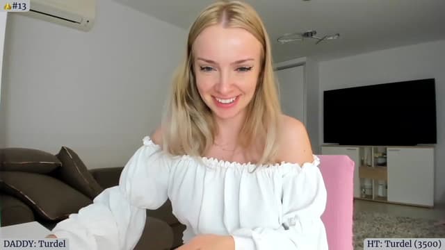 Gallery image thumbnail from Angie's myfreecams stream on, 07/22/2023, 04:39 image 5 of 20