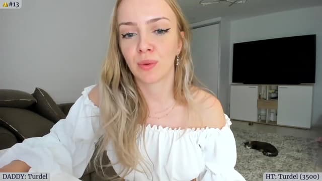 Gallery image thumbnail from Angie's myfreecams stream on, 07/22/2023, 04:39 image 13 of 20