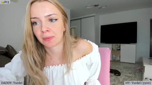 Gallery image thumbnail from Angie's myfreecams stream on, 07/22/2023, 04:39 image 9 of 20