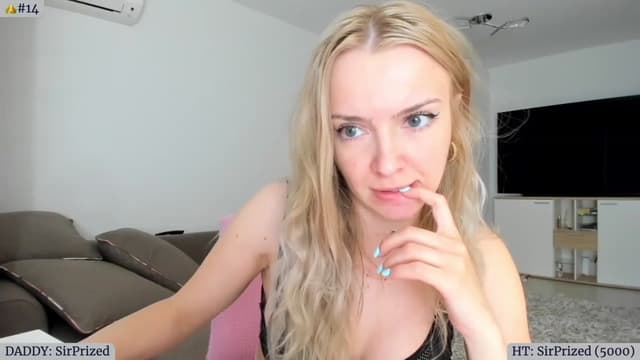 Gallery image thumbnail from Angie's myfreecams stream on, 07/23/2023, 03:37 image 9 of 20
