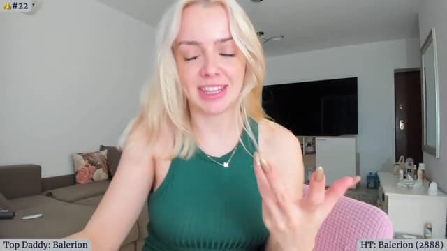 Gallery image thumbnail from Angie's myfreecams stream on, 12/03/2023, 06:29 image 14 of 20