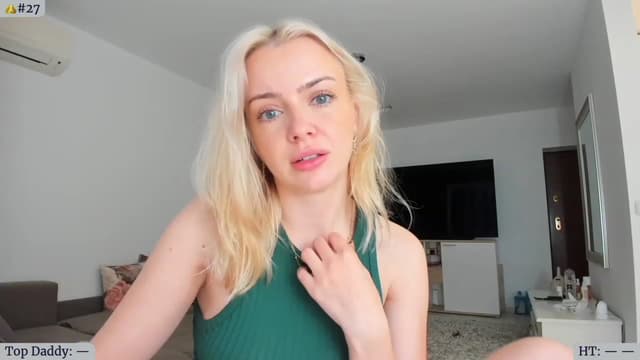Gallery image thumbnail from Angie's myfreecams stream on, 12/03/2023, 06:29 image 1 of 20