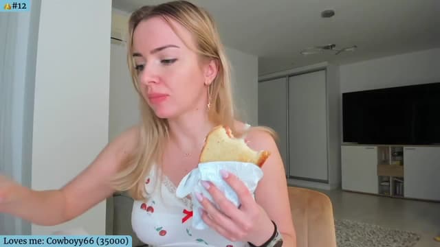 Gallery image thumbnail from Angie's myfreecams stream on, 02/06/2025, 06:15 image 8 of 20