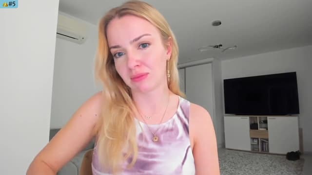Gallery image thumbnail from Angie's myfreecams stream on, 03/14/2025, 02:18 image 19 of 20