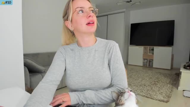 Gallery image thumbnail from Angie's myfreecams stream on, 04/07/2025, 04:01 image 9 of 20