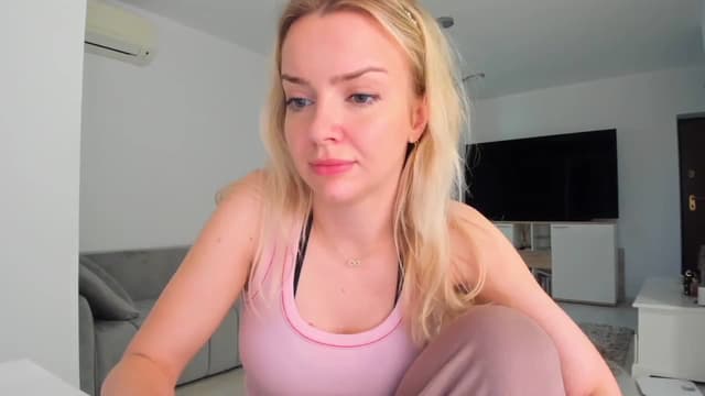 Gallery image thumbnail from Angie's myfreecams stream on, 05/06/2025, 05:30 image 20 of 20