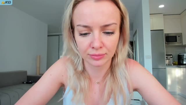 Gallery image thumbnail from Angie's myfreecams stream on, 05/28/2025, 04:43 image 6 of 20