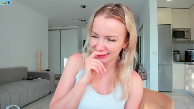 Gallery image thumbnail from Angie's myfreecams stream on, 05/28/2025, 04:43 image 11 of 20