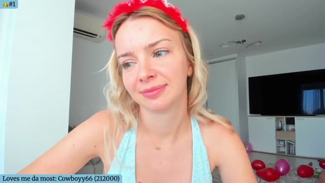 Gallery image thumbnail from Angie's myfreecams stream on, 06/29/2025, 05:59 image 9 of 20