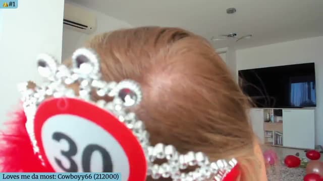 Gallery image thumbnail from Angie's myfreecams stream on, 06/29/2025, 05:59 image 8 of 20